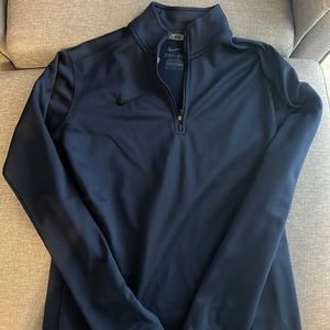 Nike DriFit Pullover